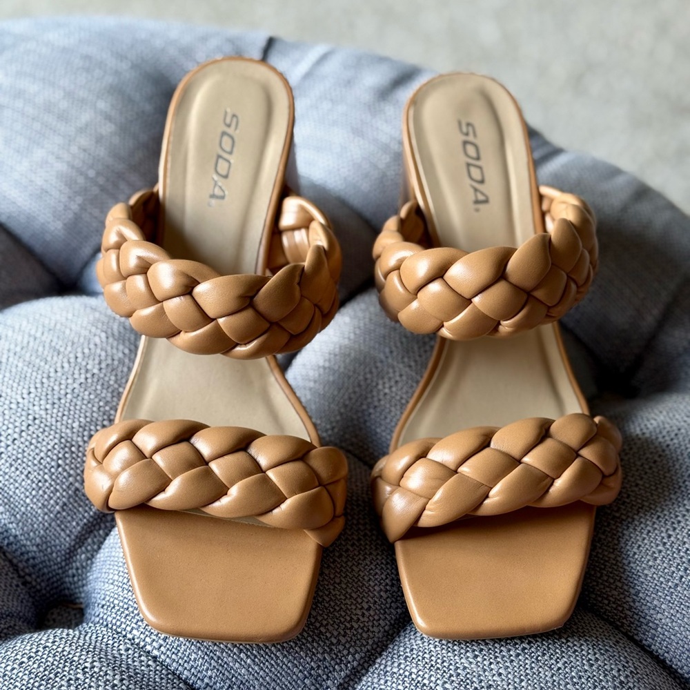 Soda Women's Brown Braided Sandals